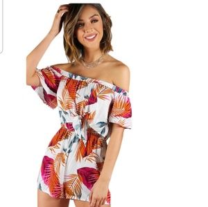 BRAND NEW romper!